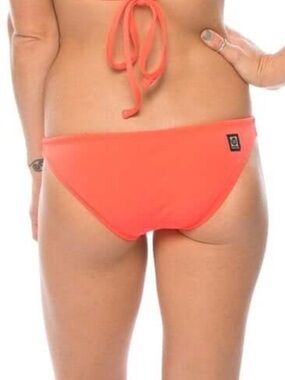 JOLYN Bali Fit Swim Bottom Size Large in Cranberry or Multi Red Blue.